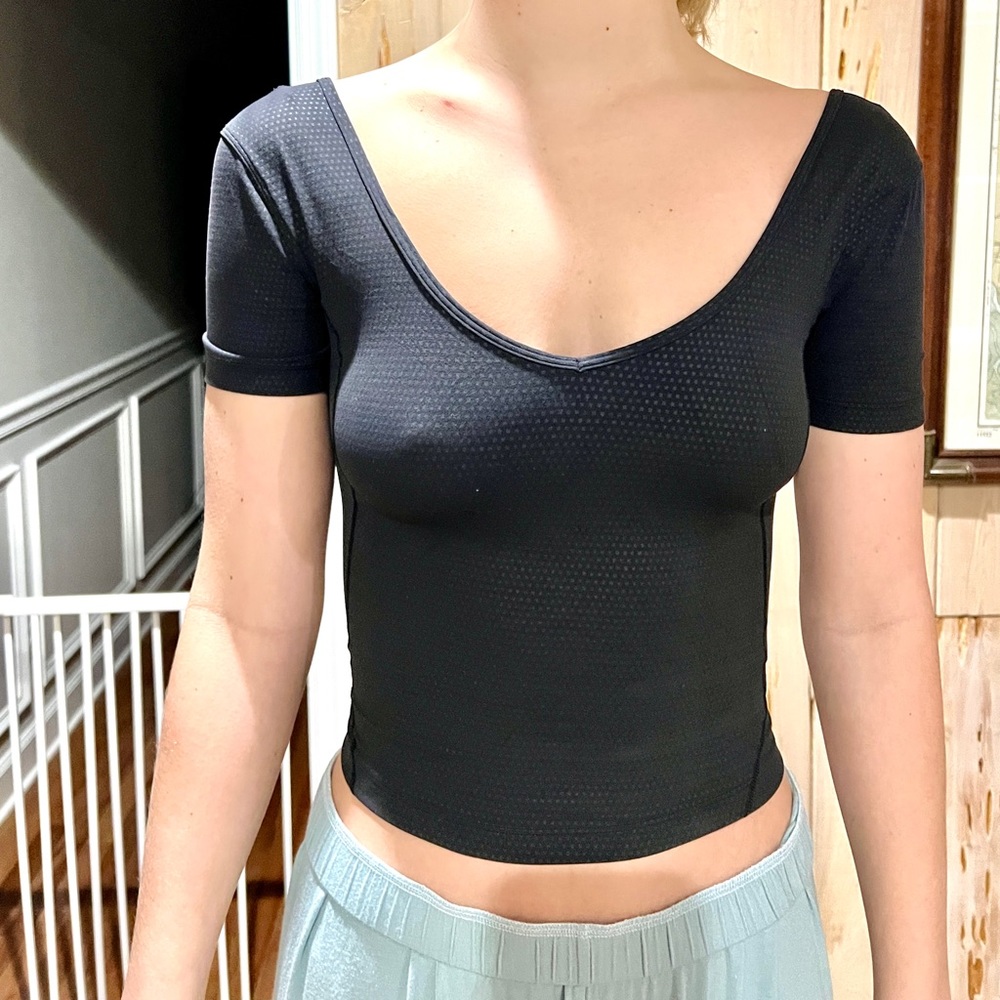 Lululemon Cap Sleeve Top. Size 2-4
